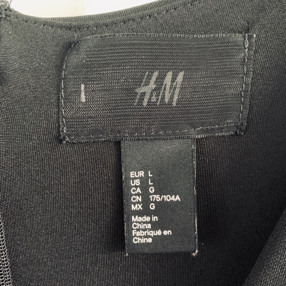 Elegant H&M Sleeveless Black Midi Dress - Picture 9 of 9